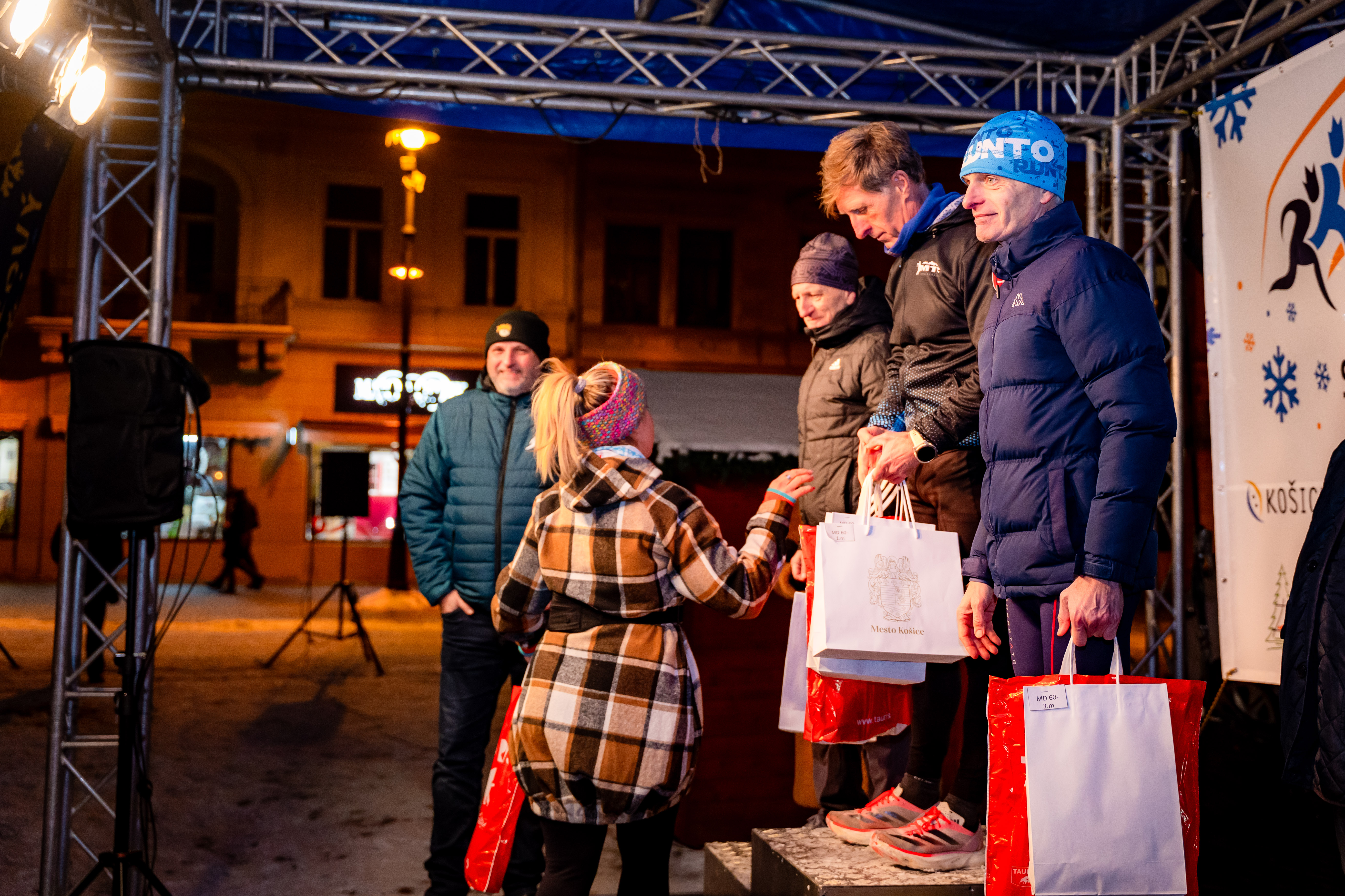 Kosicky trojkralovy beh - s kazdym krokom dar-86